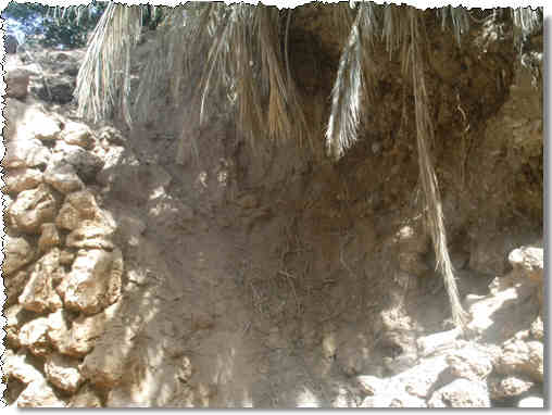 figuig, Ruelles et conduits entre jardins